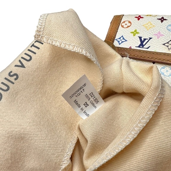 Authentic Louis Vuitton Murakami Multicolor White Leather Wallet Mini Belt Bag - Picture 3 of 16